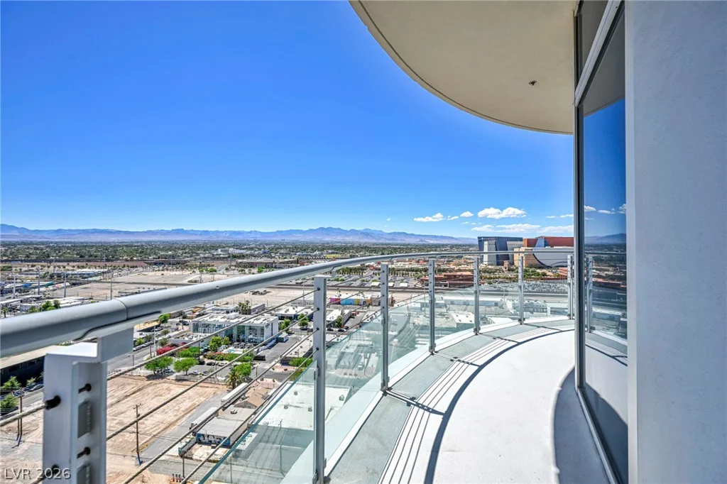 200 Hoover, Las Vegas, NV 89101