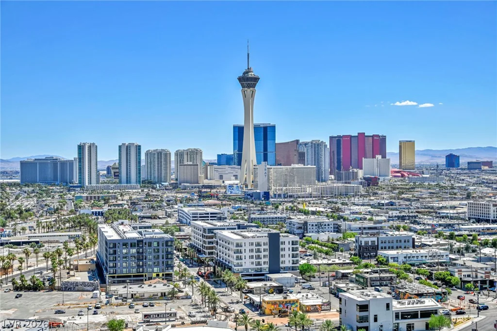 200 Hoover, Las Vegas, NV 89101