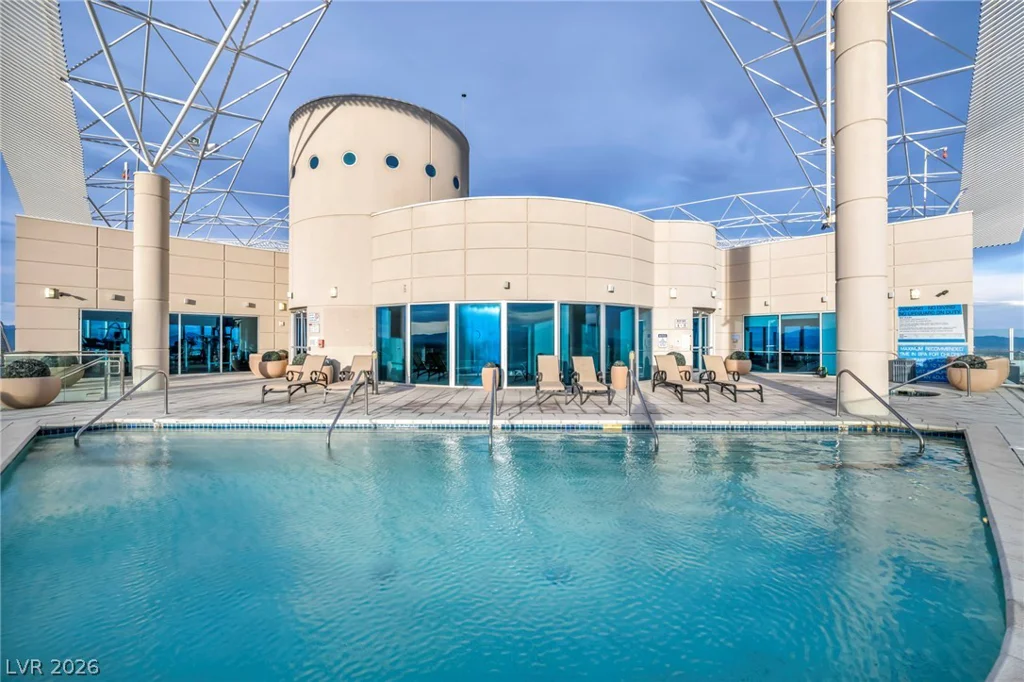200 Hoover, Las Vegas, NV 89101