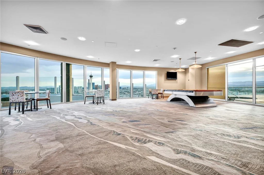 200 Hoover, Las Vegas, NV 89101