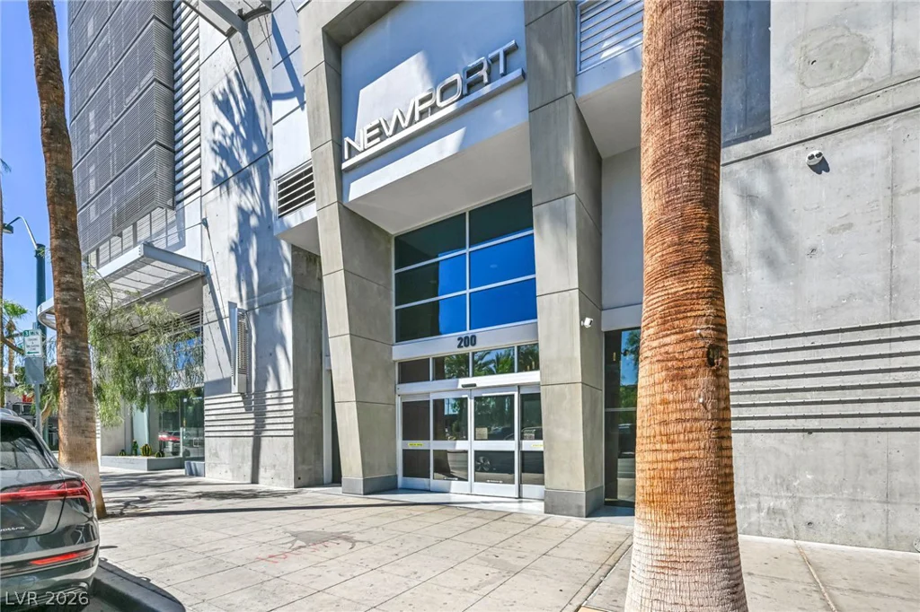 200 Hoover, Las Vegas, NV 89101