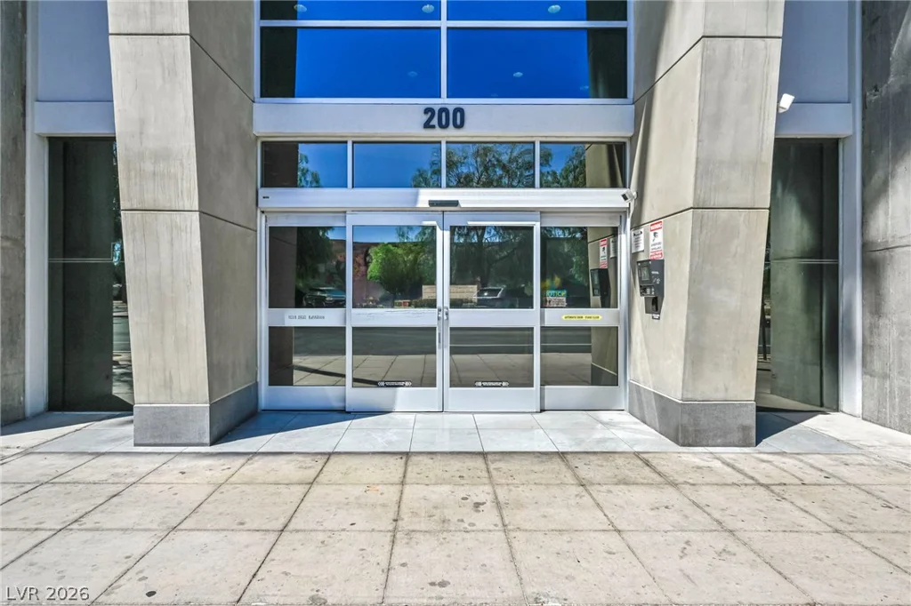 200 Hoover, Las Vegas, NV 89101
