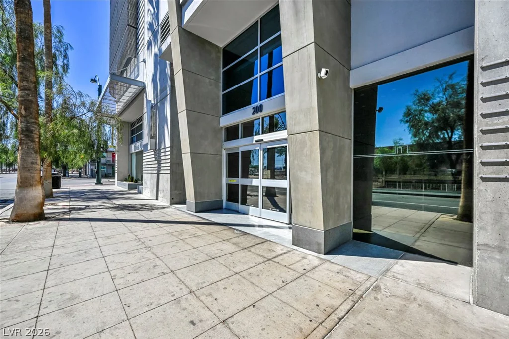 200 Hoover, Las Vegas, NV 89101