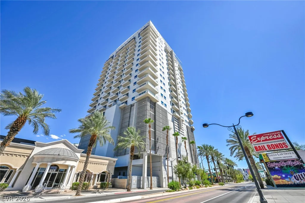 200 Hoover, Las Vegas, NV 89101