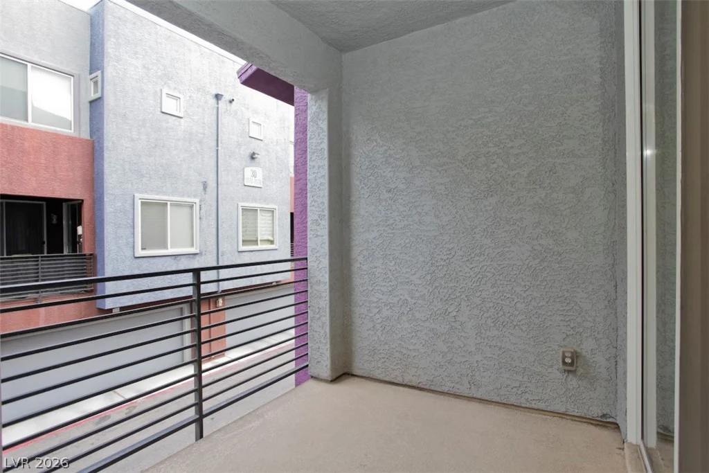 9050 Tropicana, Las Vegas, NV 89147