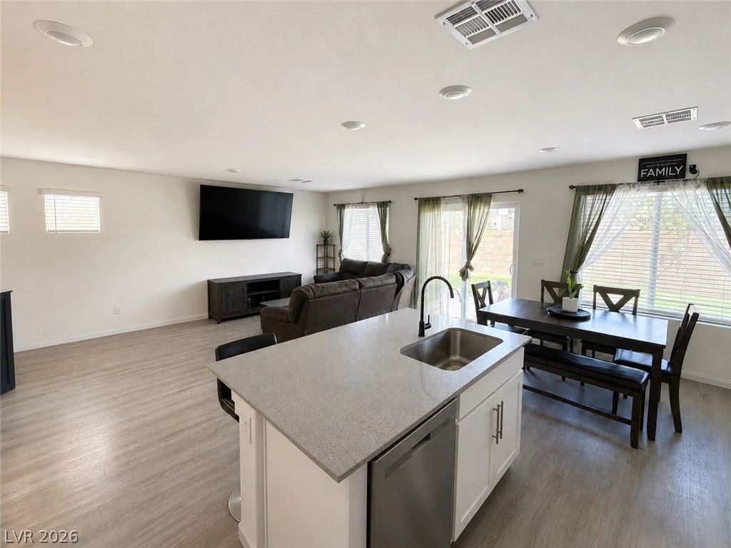 5622 Sunset Sedona, North Las Vegas, NV 89081