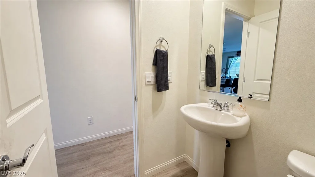 5622 Sunset Sedona, North Las Vegas, NV 89081