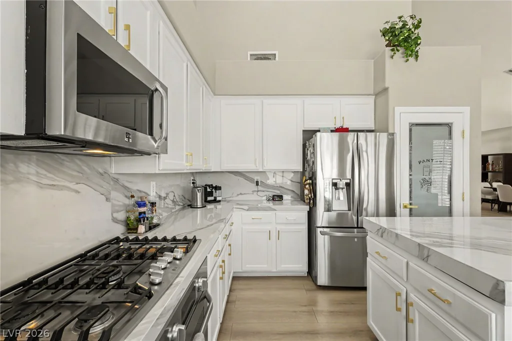 9521 Marina Valley, Las Vegas, NV 89147