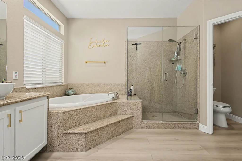 9521 Marina Valley, Las Vegas, NV 89147