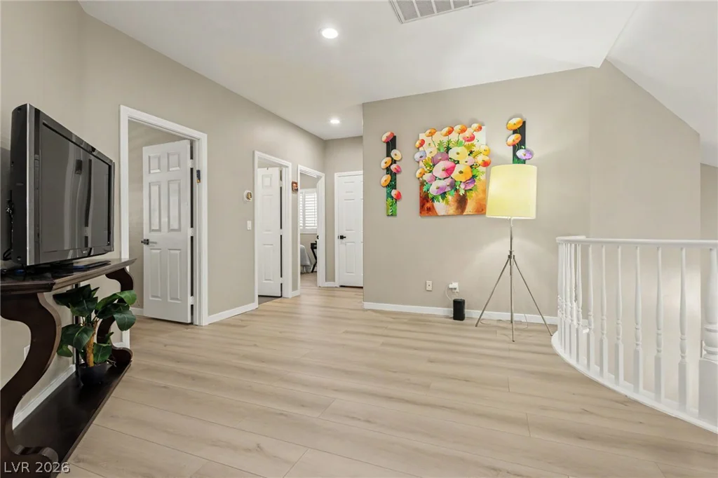 9521 Marina Valley, Las Vegas, NV 89147