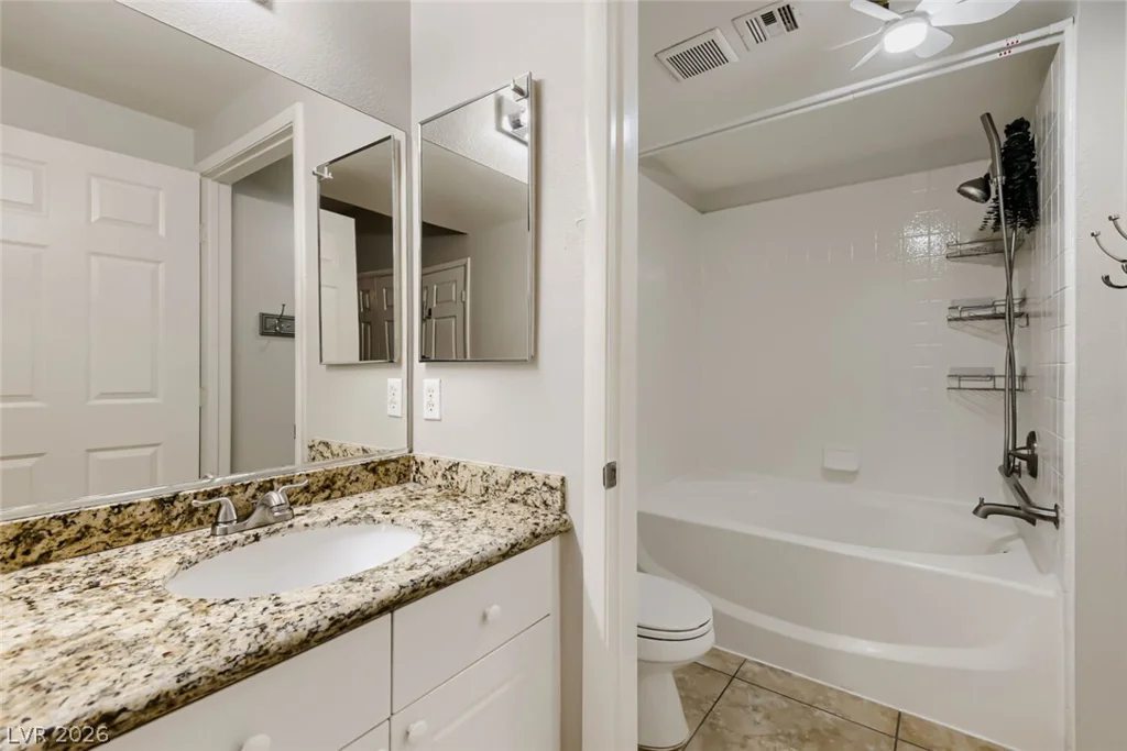 401 Pine Haven, Las Vegas, NV 89144