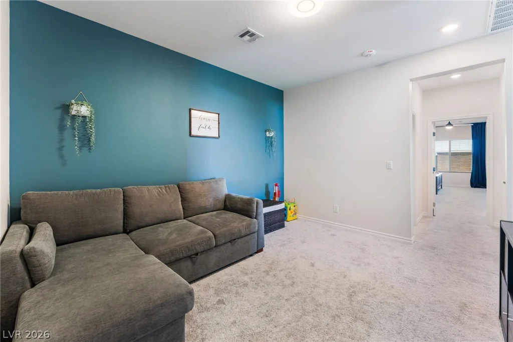 600 Carriage Hill, Las Vegas, NV 89138