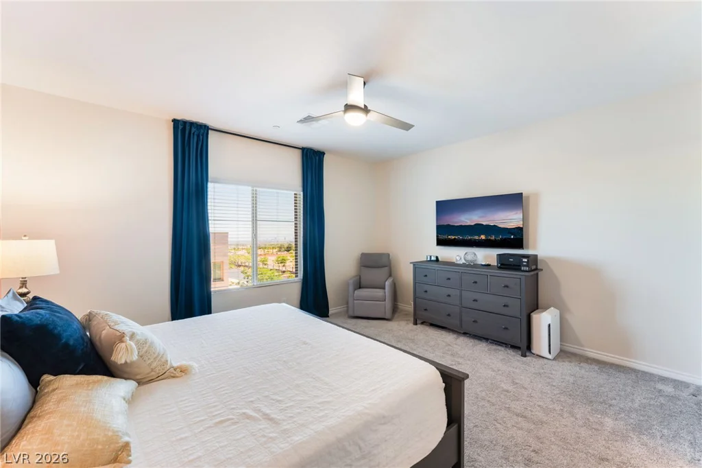600 Carriage Hill, Las Vegas, NV 89138