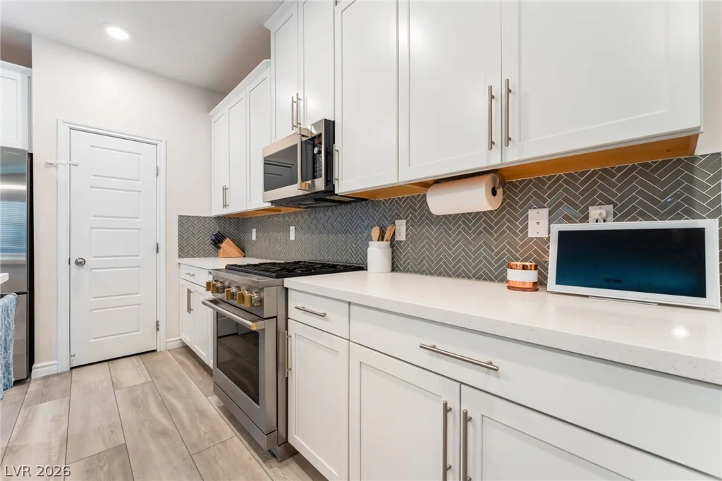 600 Carriage Hill, Las Vegas, NV 89138