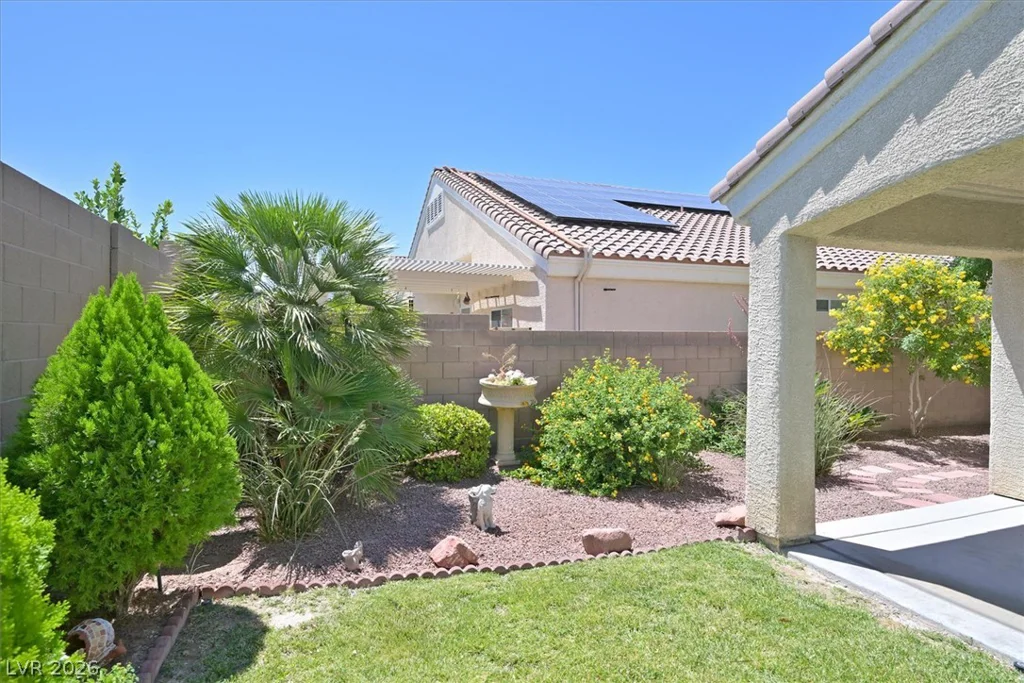 2081 Dakota Lodge, Las Vegas, NV 89123