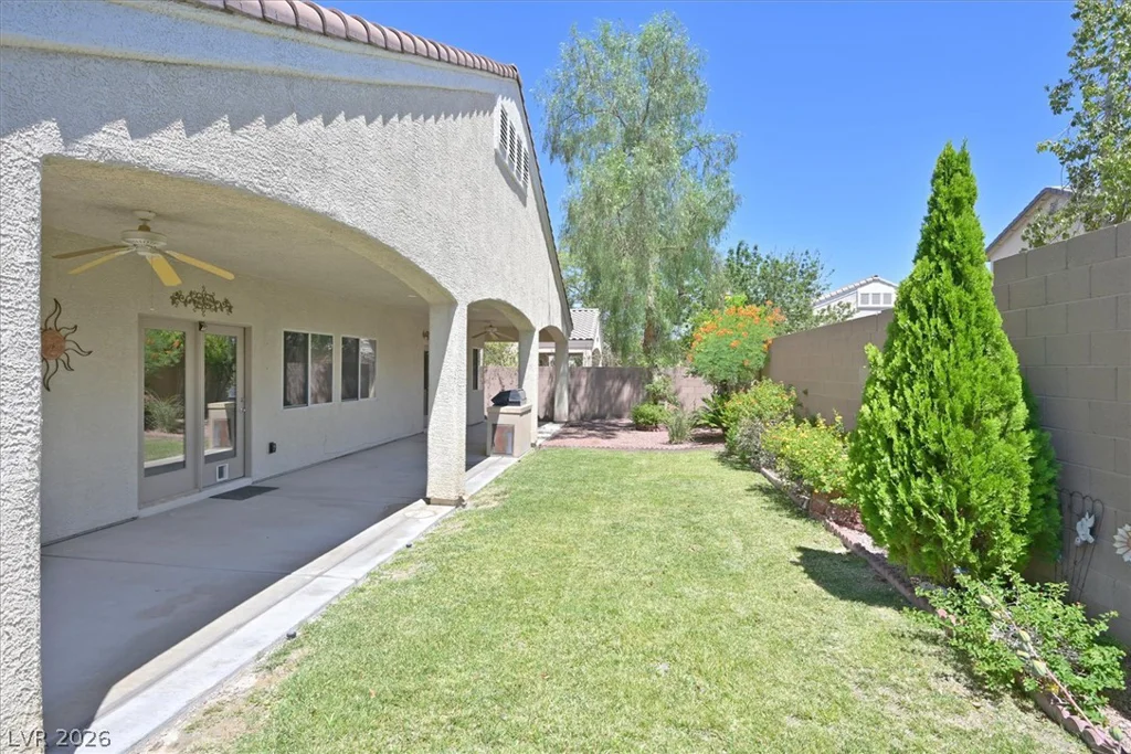2081 Dakota Lodge, Las Vegas, NV 89123