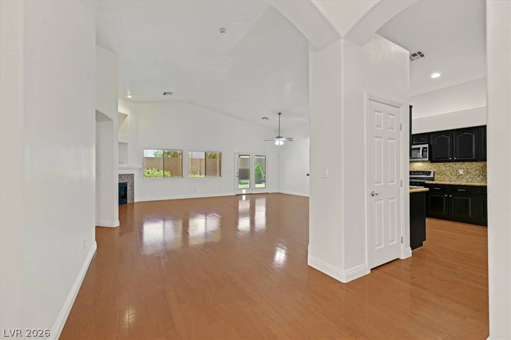 2081 Dakota Lodge, Las Vegas, NV 89123