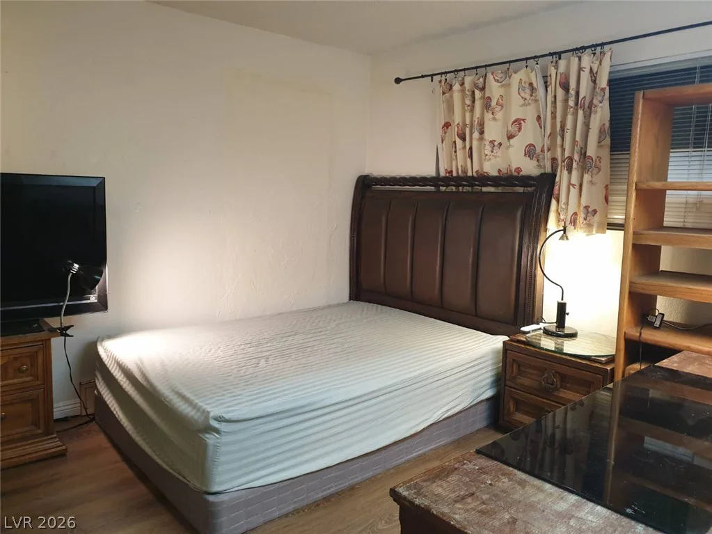 3905 La Pasada, Las Vegas, NV 89102