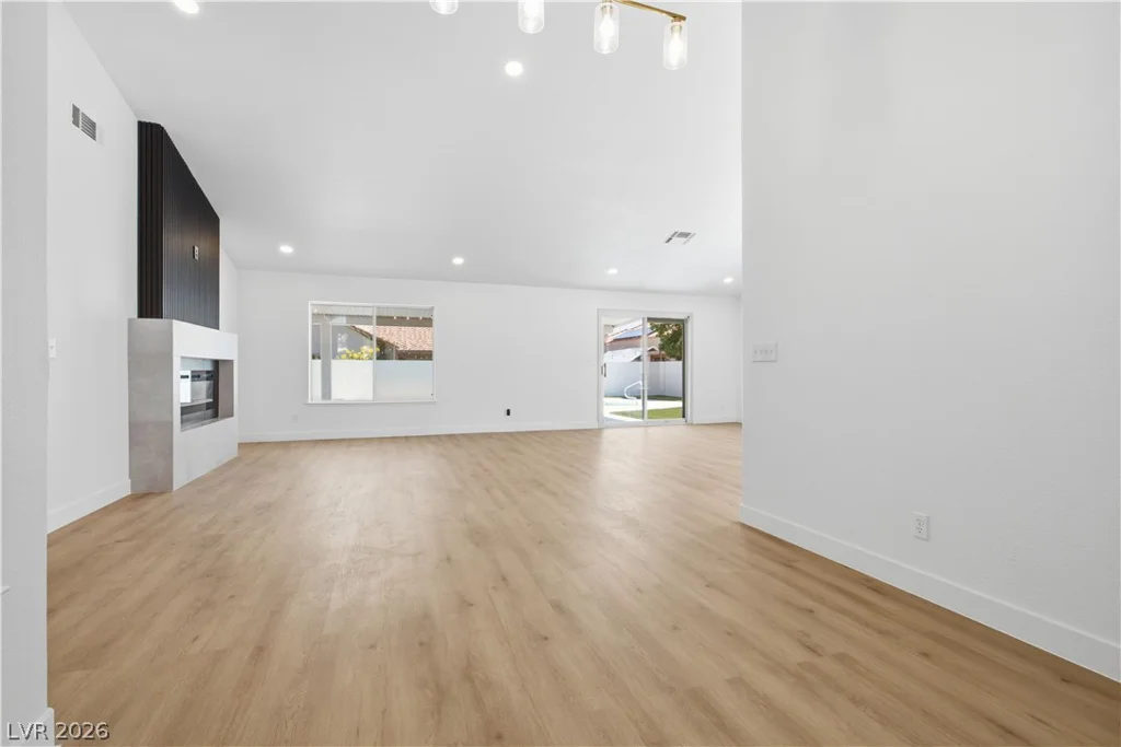 4108 Rimgate, Las Vegas, NV 89129