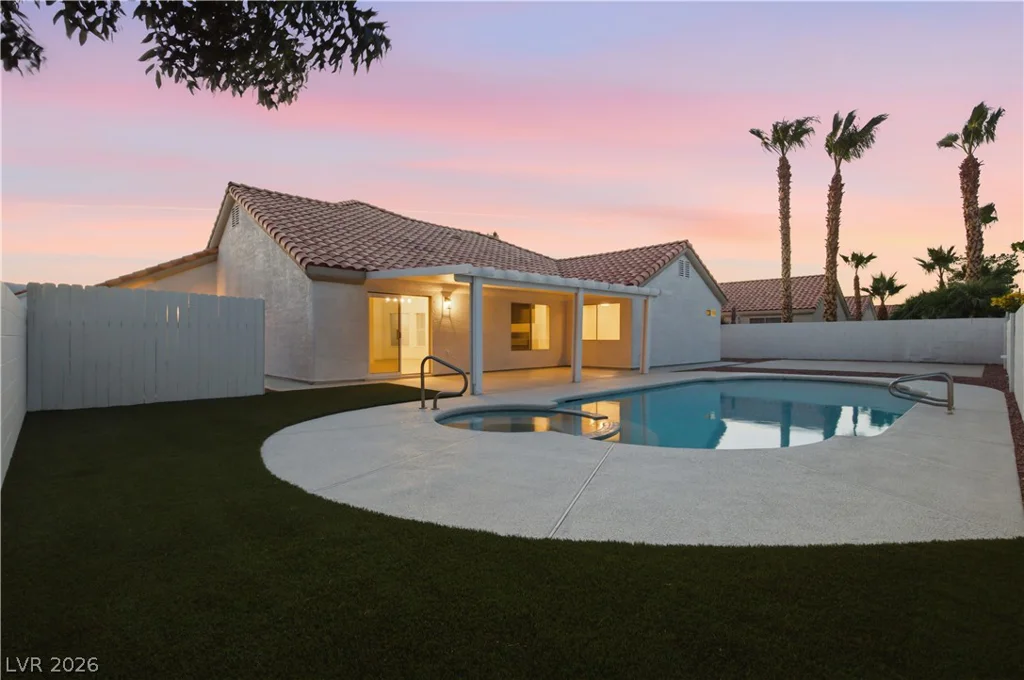 4108 Rimgate, Las Vegas, NV 89129