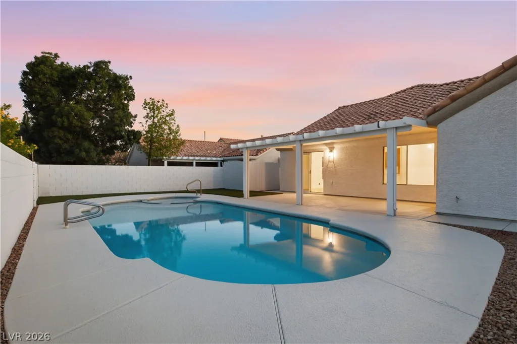 4108 Rimgate, Las Vegas, NV 89129