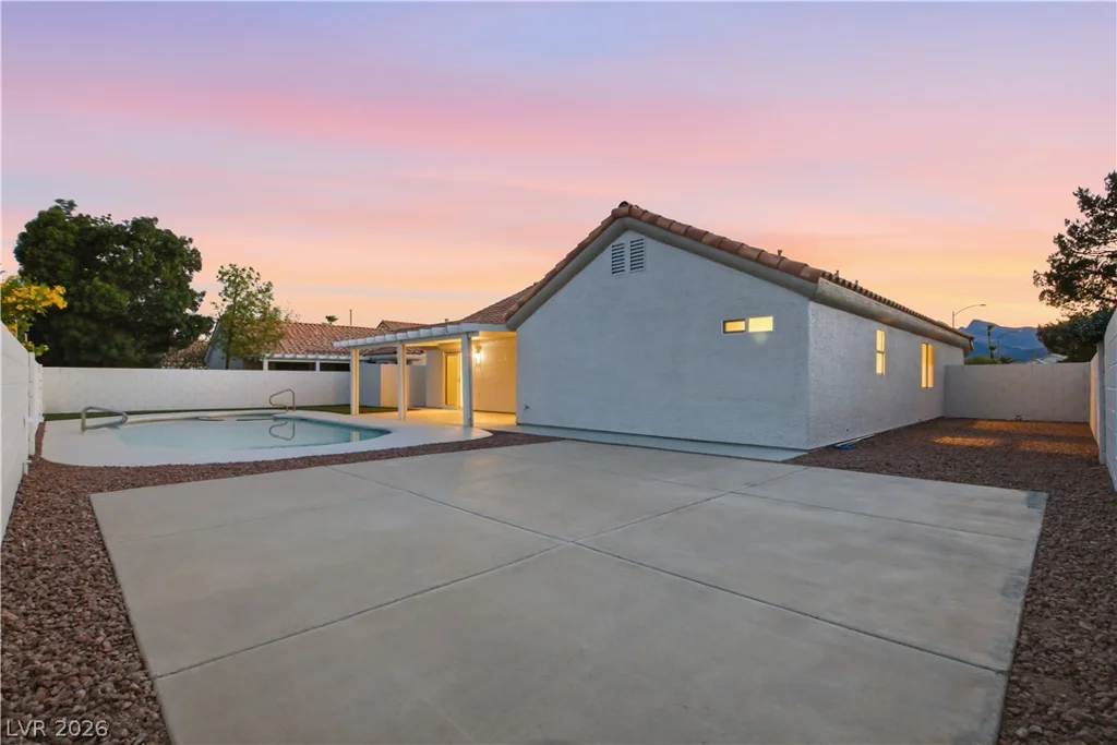 4108 Rimgate, Las Vegas, NV 89129