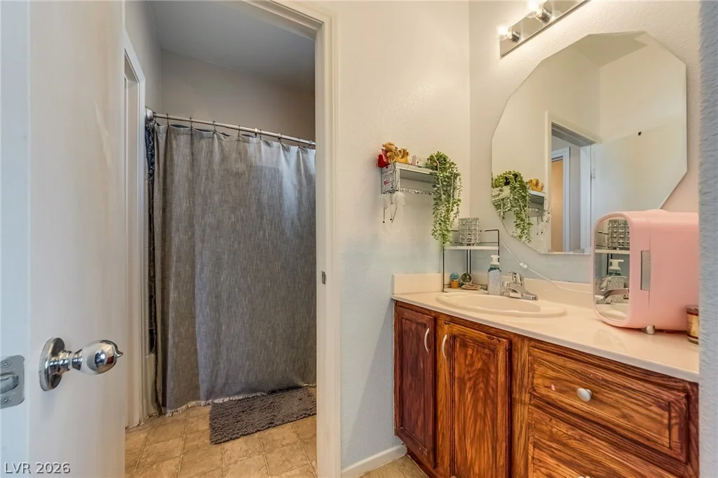 6329 Orions Tool, North Las Vegas, NV 89031