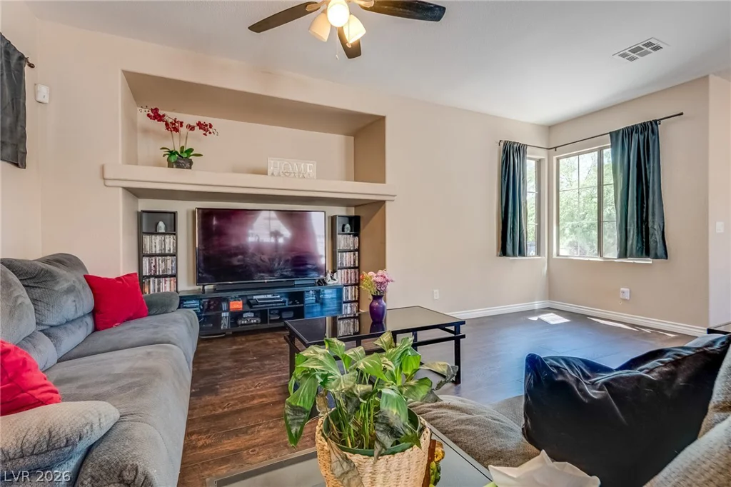 6329 Orions Tool, North Las Vegas, NV 89031