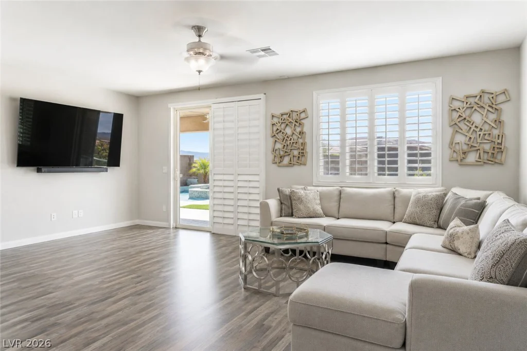 6259 Cypress Springs, Las Vegas, NV 89148