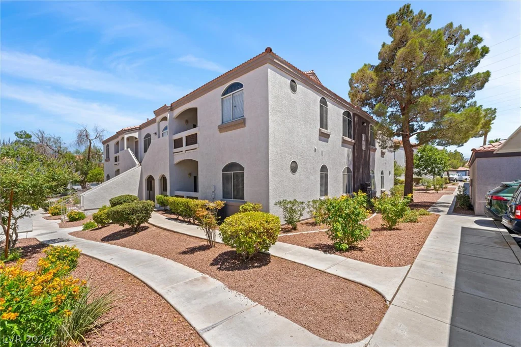 700 Carnegie, Henderson, NV 89052