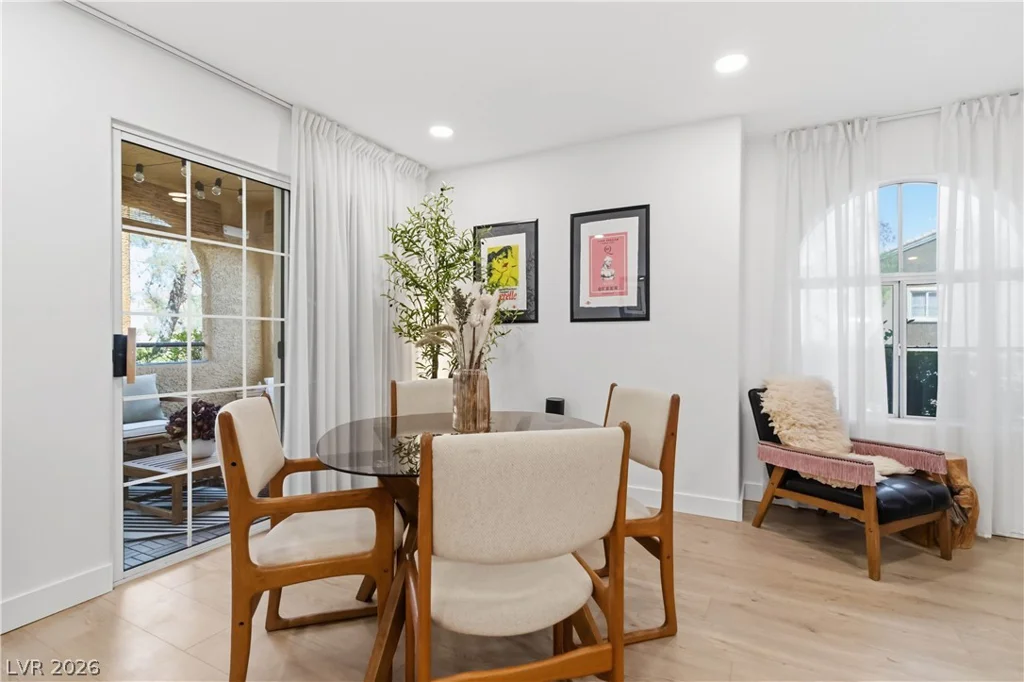 7950 Flamingo, Las Vegas, NV 89147