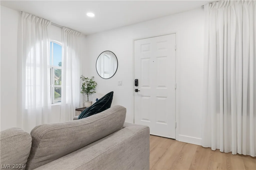7950 Flamingo, Las Vegas, NV 89147