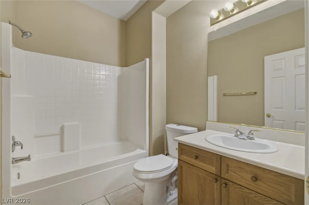 7140 Sudley, Las Vegas, NV 89131