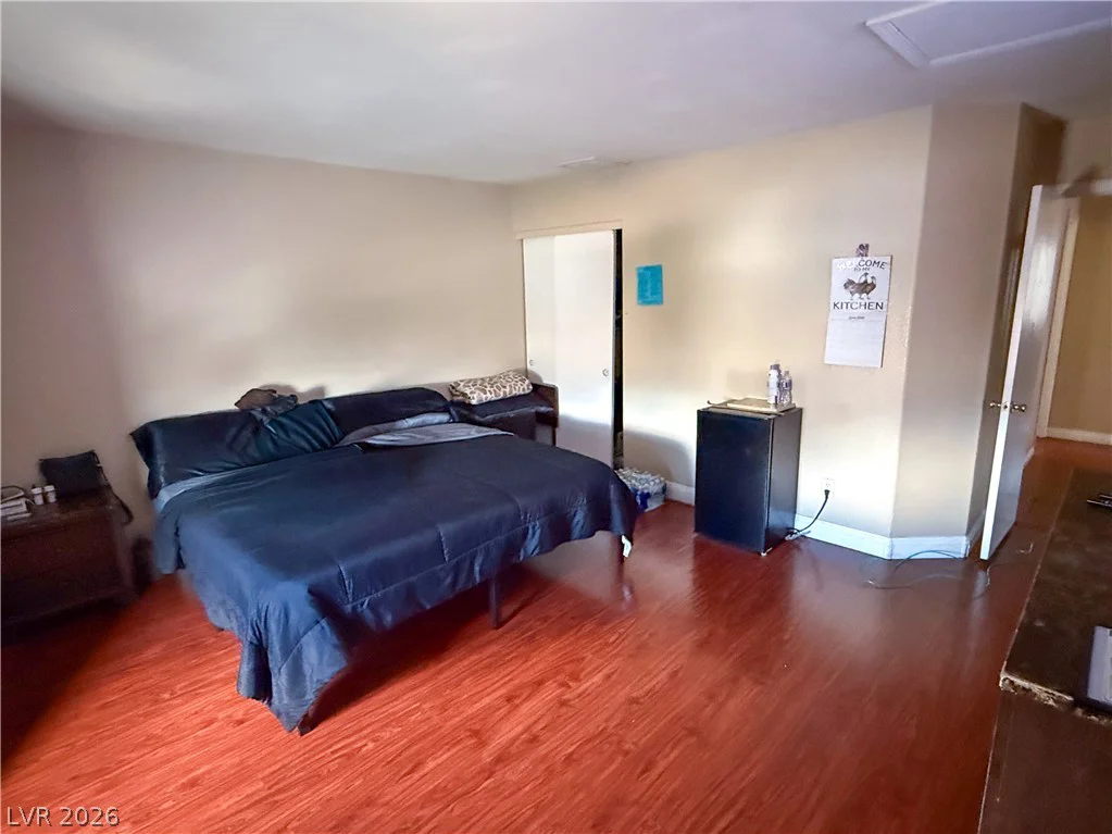5324 Creeping Ivy, North Las Vegas, NV 89031