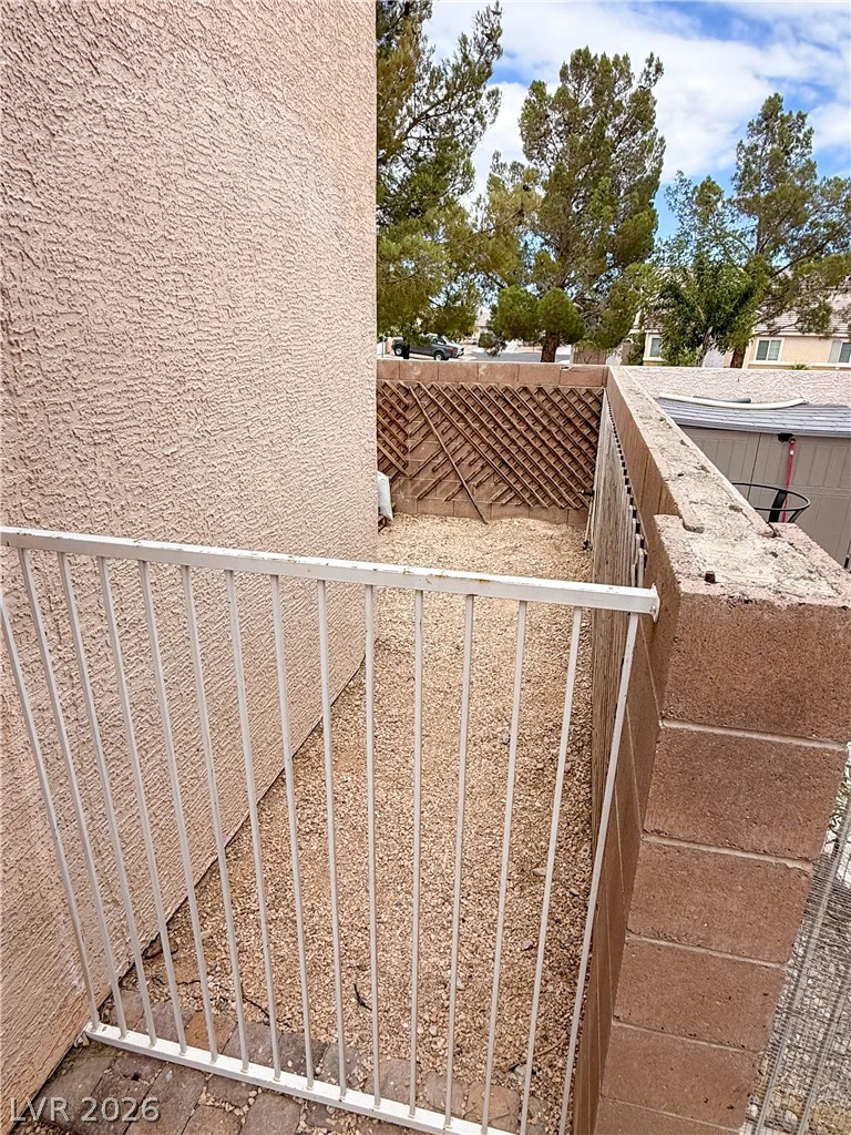 5324 Creeping Ivy, North Las Vegas, NV 89031