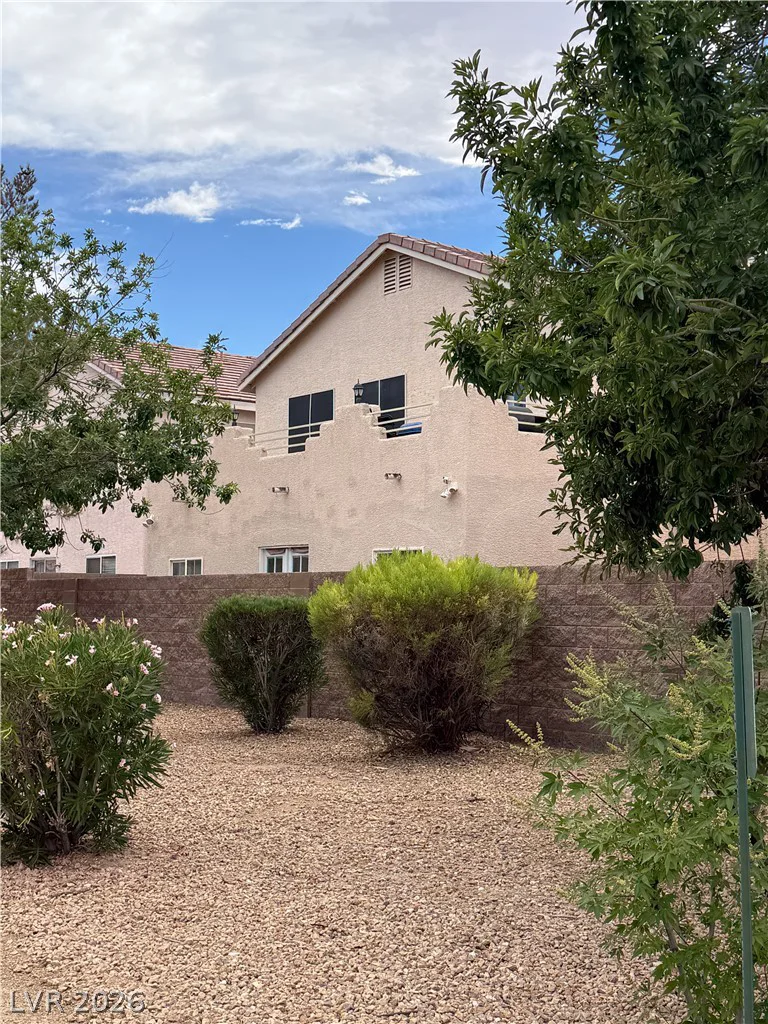 5324 Creeping Ivy, North Las Vegas, NV 89031