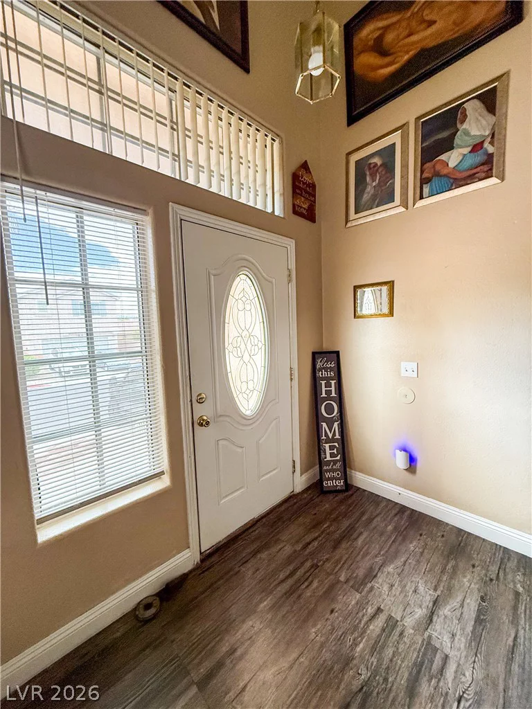 5324 Creeping Ivy, North Las Vegas, NV 89031