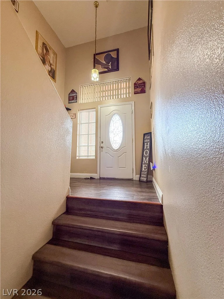 5324 Creeping Ivy, North Las Vegas, NV 89031