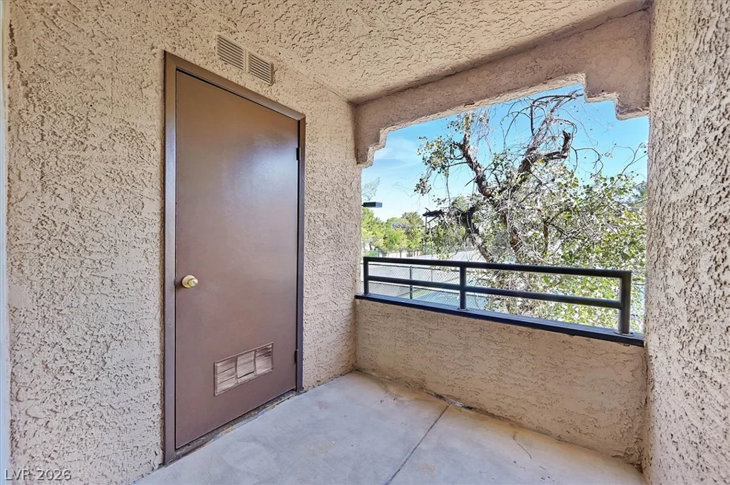 2200 Fort Apache, Las Vegas, NV 89117