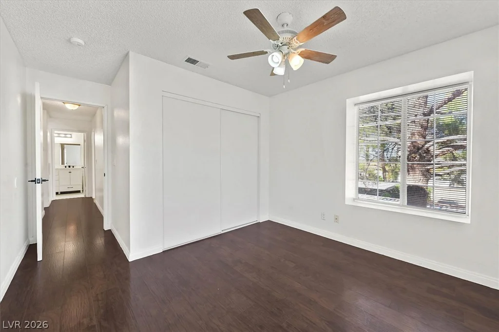 2200 Fort Apache, Las Vegas, NV 89117