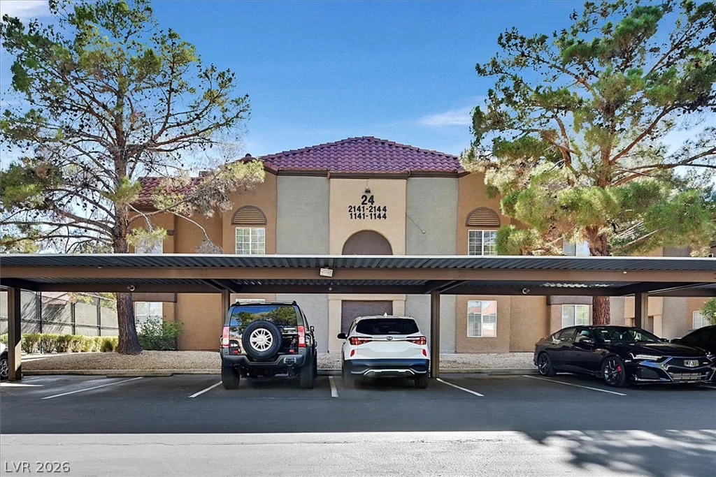2200 Fort Apache, Las Vegas, NV 89117