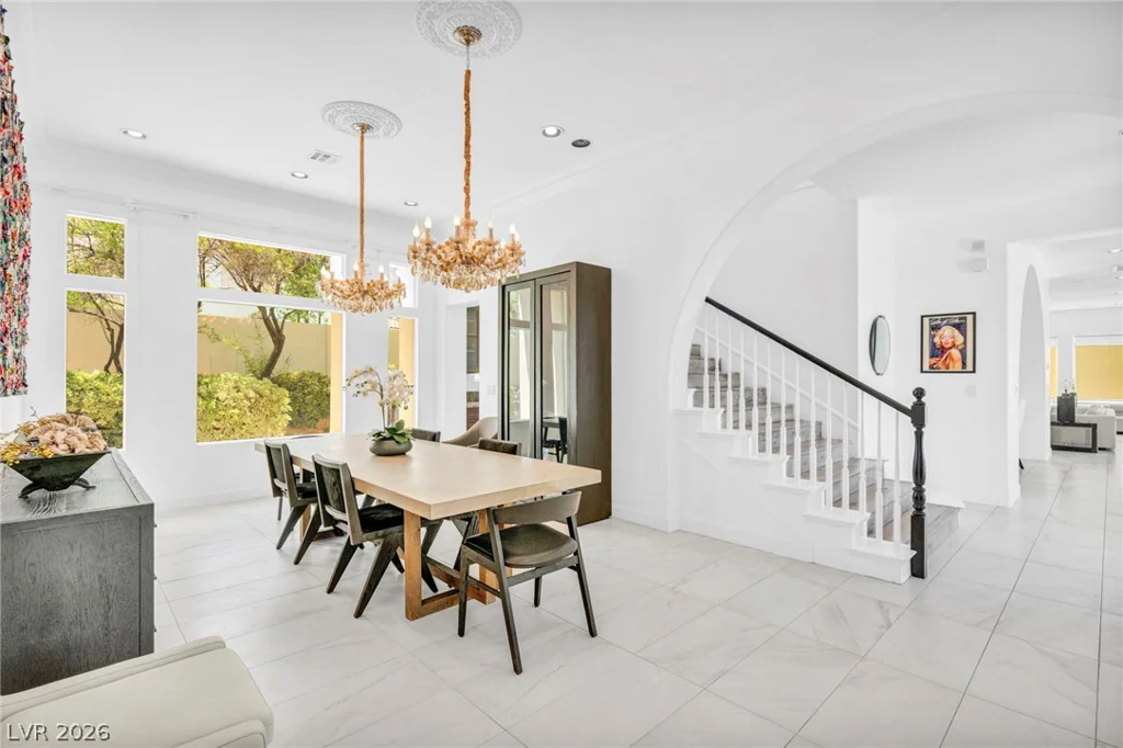 2313 Cedardale, Las Vegas, NV 89134
