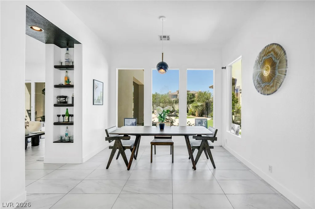 2313 Cedardale, Las Vegas, NV 89134