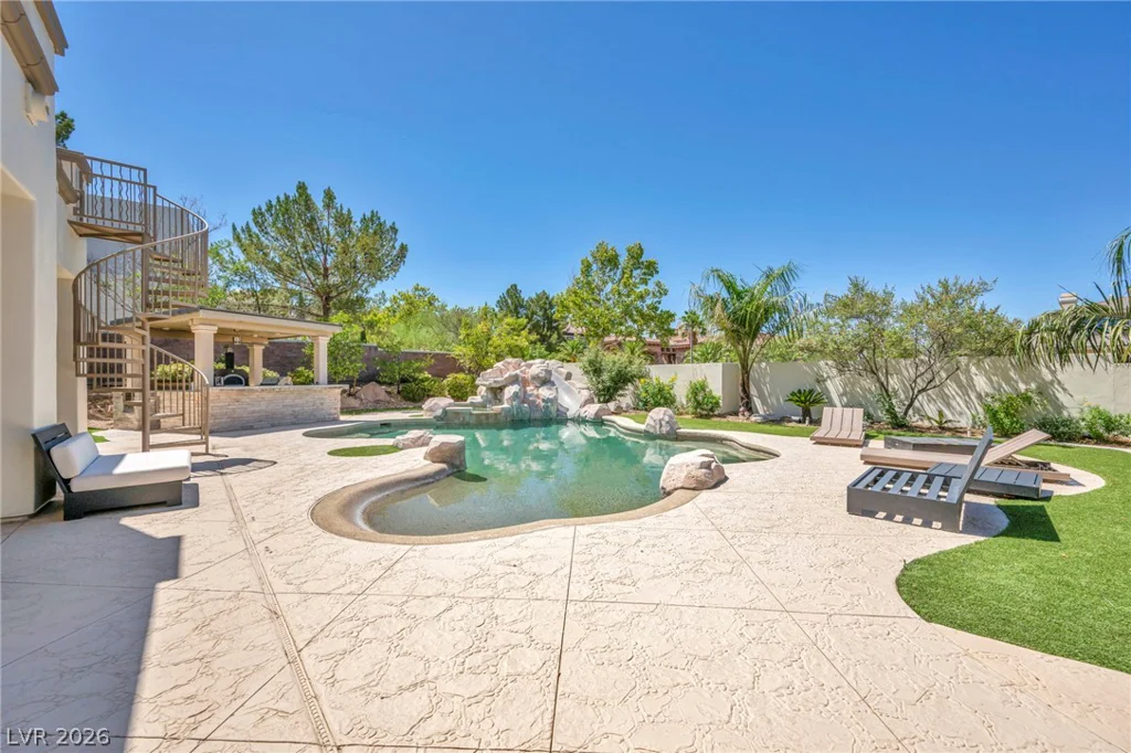 2313 Cedardale, Las Vegas, NV 89134
