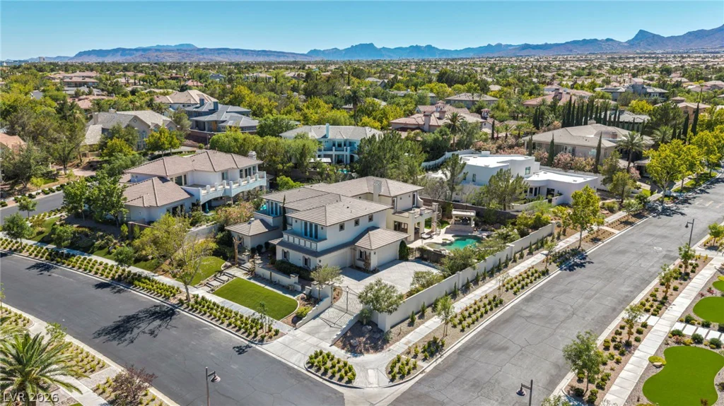 2313 Cedardale, Las Vegas, NV 89134