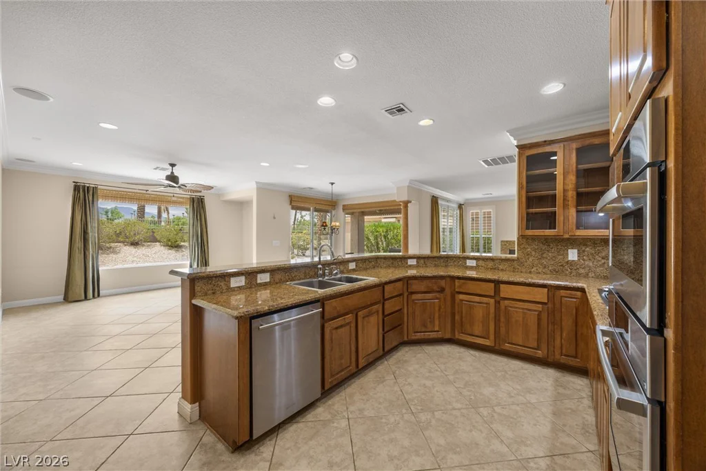 4361 Largo Cantata, Las Vegas, NV 89135