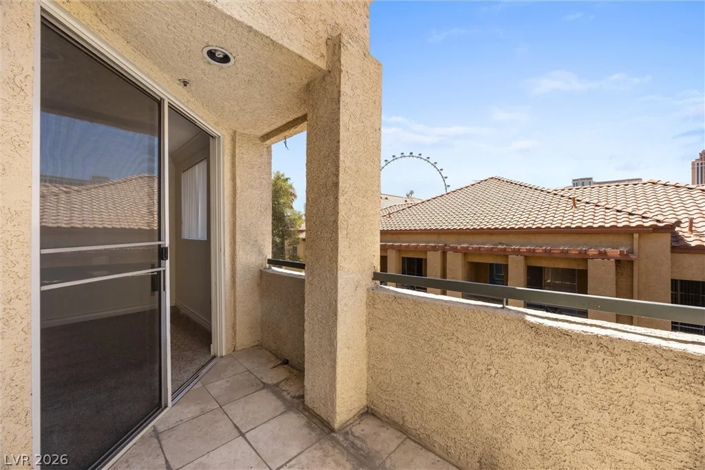 230 Flamingo, Las Vegas, NV 89169