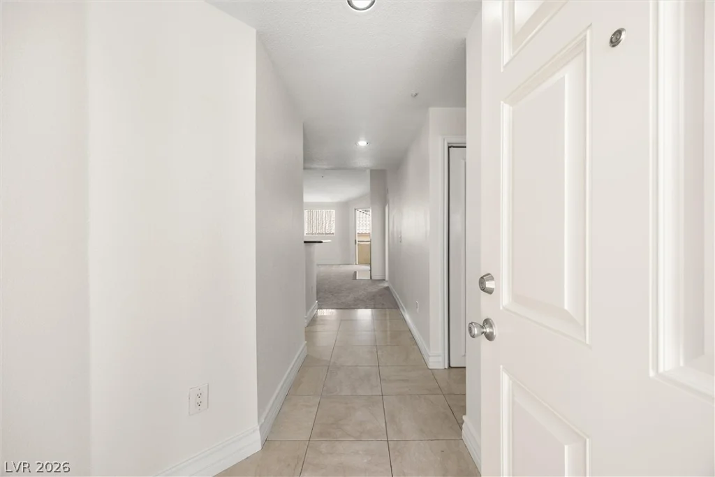 230 Flamingo, Las Vegas, NV 89169