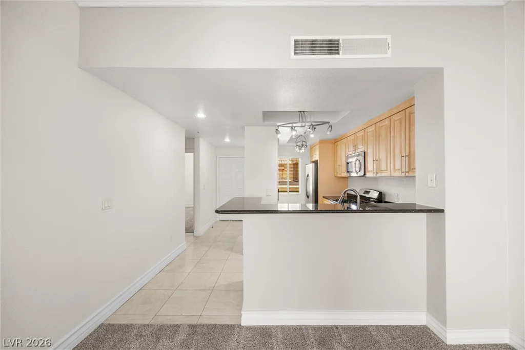 230 Flamingo, Las Vegas, NV 89169