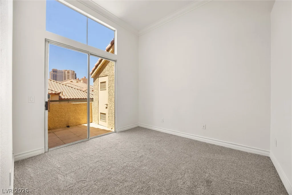230 Flamingo, Las Vegas, NV 89169
